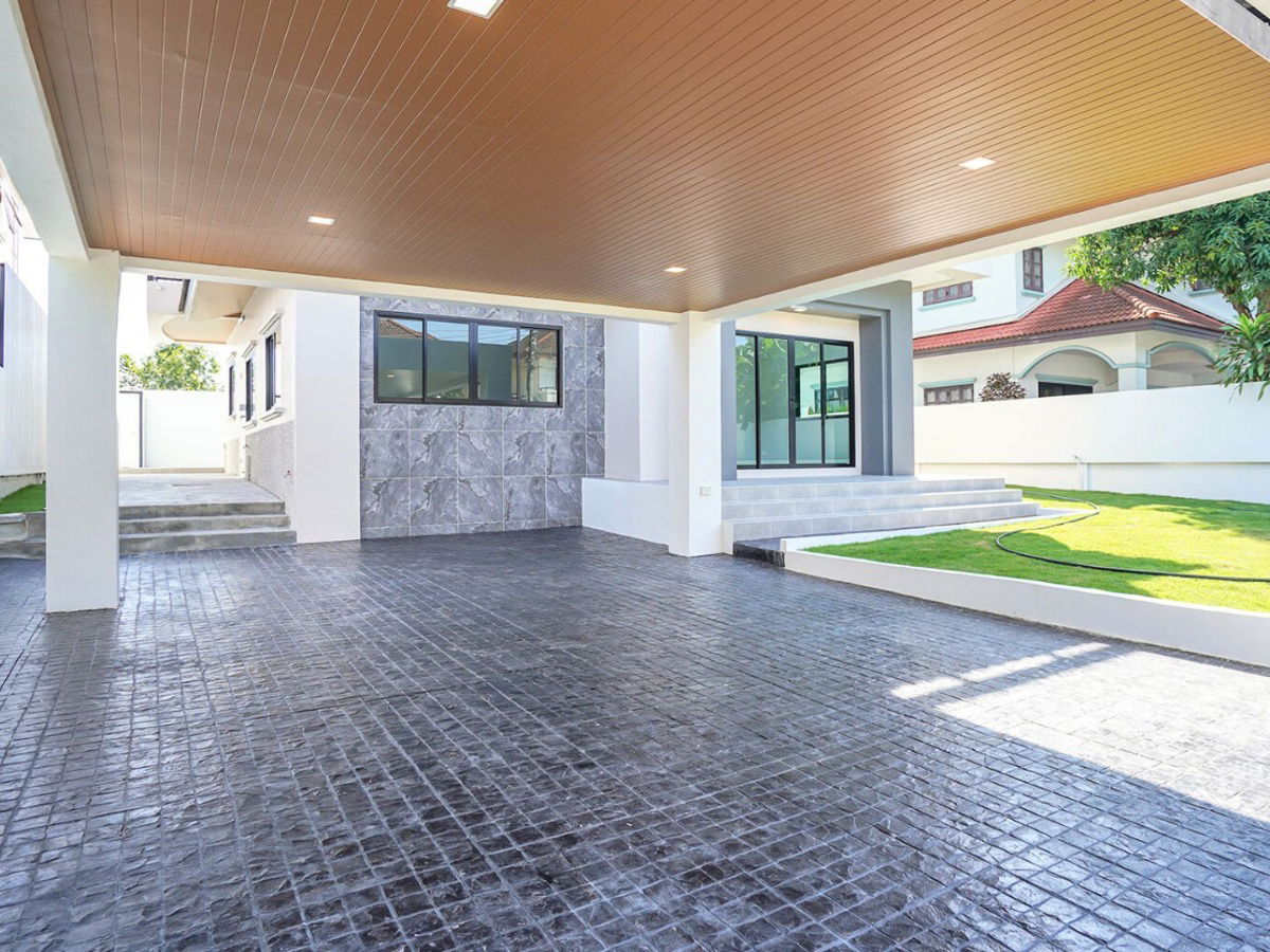 รูป "ความสุขเริ่มต้นที่บ้านเดี่ยว โครงการคุณภาพ เมืองเอก 8 พิเศษด้วยสระว่ายน้ำส่วนตัว หันหน้าทิศใต้ รับลมเย็นสบายตลอดปี!" - รูปที่ 3/17