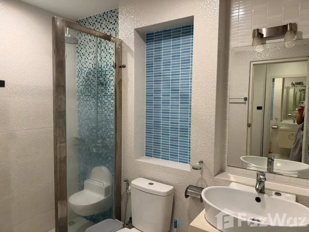 picture European home place 5915330 - 40/48