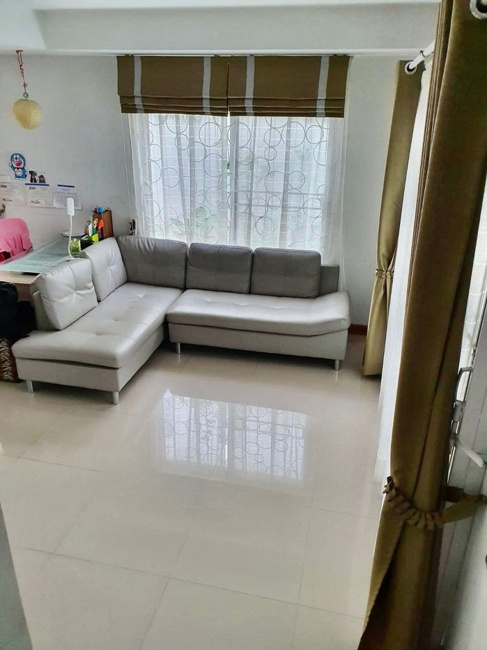 รูป ให้เช่าบ้านแฝด ม.ไลฟ์อินเดอะการ์เด้นท์สวนเสือ ศรีราชา - รูปที่ 2/18