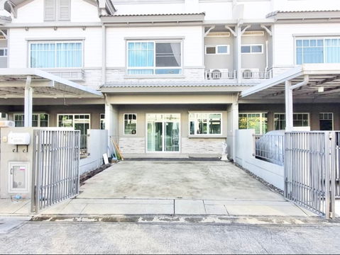 ให้เช่าวิลลาจจิโอ ศรีนครินทร์-บางนา (Villaggio Srinakarin-Bangna) อยู่ถนนบัวนครินทร์ ใกล้เมกา บางนา