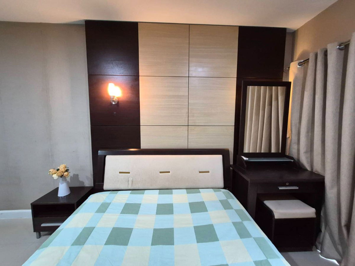 รูป ให้เช่าคอนโด The Metro Park เฟส 1 แบบ 30.5 ตร.ม. ชั้น 4 ห้องสวย วิวสระว่ายน้ำ เฟอร์+ไฟฟ้าครบ - รูปที่ 1/12