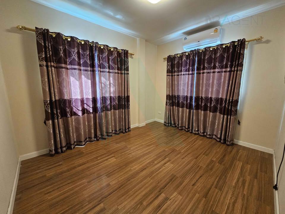 รูป 📌 ขายบ้านเดี่ยว โครงการ มัณฑนา เลค วัชรพล 2 ชั้น 4 ห้องนอน 4 ห้องน้ำ - รูปที่ 7/8