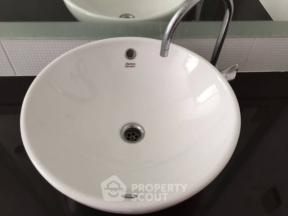 picture 2-BR Condo at St. Louis Grand Terrace near BTS Saint Louis (ID 2467492) - 8/17