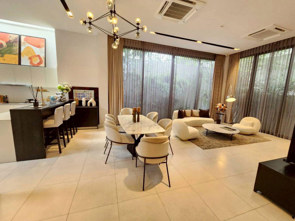 รูป ขายบ้านเดี่ยวหรู 4 ชั้น พระราม 9 ซอย 39 ใช้สอยกว่า 500ตรม. 4 ห้องนอน 5 ห้องน้ำ 3 จอดรถ เพียง 39.9 ล้านบาท - รูปที่ 9/44