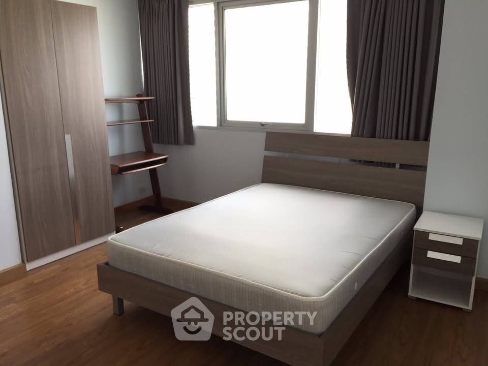 picture 2-BR Condo at St. Louis Grand Terrace near BTS Saint Louis (ID 2467492) - 2/17