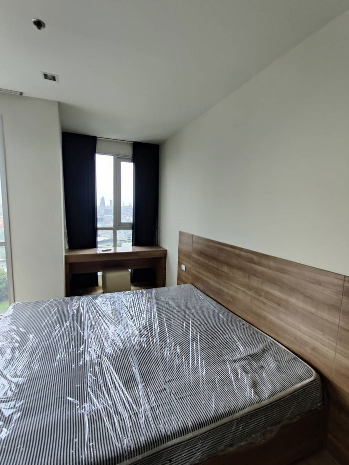 รูป ** ให้เช่า Rhythm Sathorn - ขนาด 66 ตร.ม. 2 ห้องนอน 2 ห้องน้ำ ห้องมุม เห็นโค้งน้ำ ** - รูปที่ 10/12