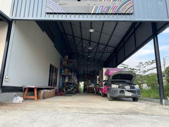 รูป ให้เช่าโกดัง มีออฟฟิศ / พื้นที่ดิน 150 ตารางวา / พื้นที่ใช้สอยอาคาร+โกดัง 304 ตารางเมตร - รูปที่ 5/6