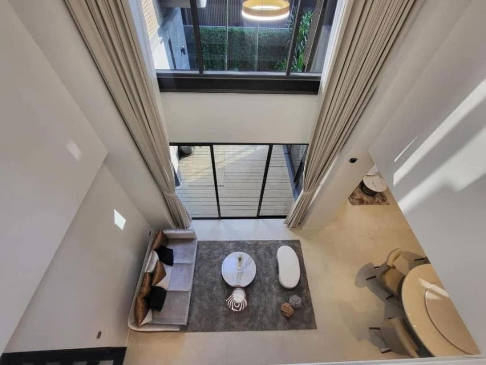 รูป ขาย-ให้เช่า บ้านหรู Bugaan พระราม9 เหม่งจ๋าย มีสระว่ายน้ำส่วนตัว วิวสวย - รูปที่ 7/17