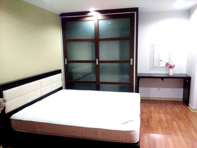 Condos for rent : Condo for rent, Lumpini Place Phahonyothin-Saphan Khwai, Building A, 29th floor, beautiful room, beautiful view, ready to move in.