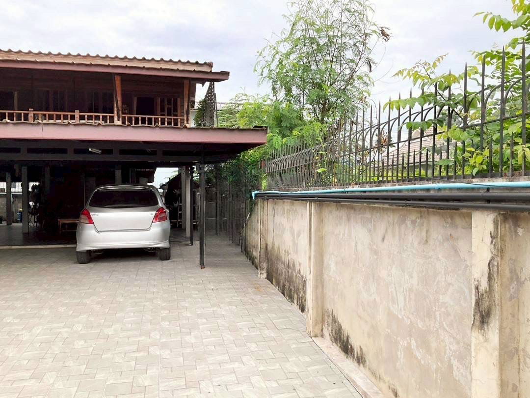 รูป บ้านเดี่ยว ปลูกสร้างเอง  พื้นที่ 98 ตรว. ซอยคู้บอน 25 แยก 2 แขวงรามอินทรา เขตคันนายาว กรุงเทพมหานคร - รูปที่ 3/10