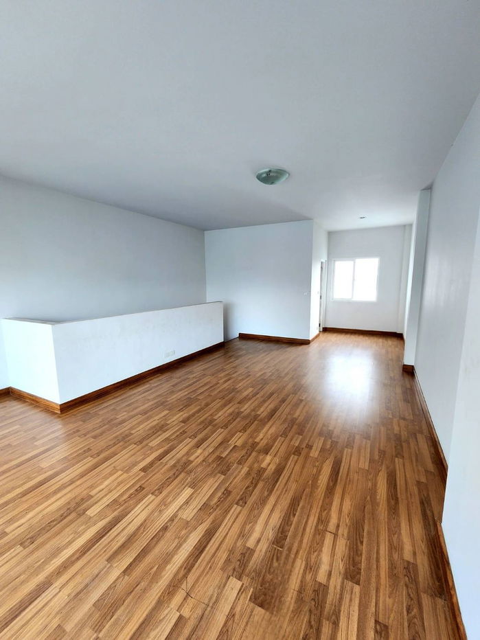 picture Townhome for sale, 3 floors, corner unit: The Ricco Town Watcharapol, Soi Rommit Phatthana, Tha Raeng Subdistrict, Bangkhen District, Bangkok - 8/20