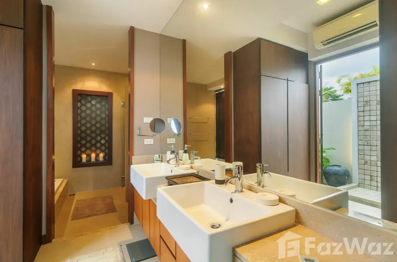 picture 3 Bedrooms 3.5 bathrooms Tropical Modern Contemporary Villa 1943717 - 12/30