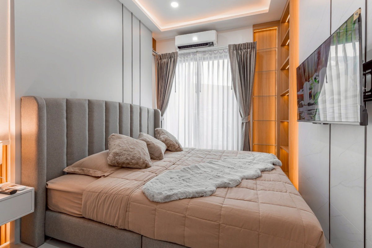 รูป ขายบ้านเดี่ยว พร้อมสระว่ายน้ำ รวมเฟอร์นิเจอร์และเครืองใช้ไฟฟ้า - ใจกลางเมืองพัทยา ซอยเฉลิมพระเกียรติ - รูปที่ 7/37