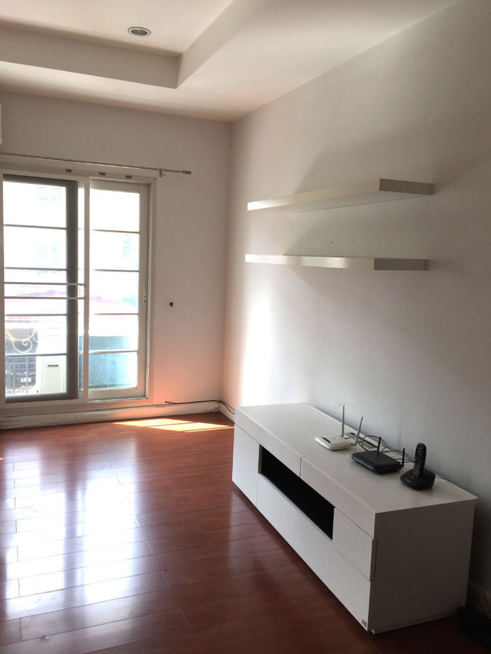 รูป ให้เช่าบ้านTownhome 3 ชั้นโครงการหมู่บ้าน “Urban Sathorn”  ถนนราชพฤกษ์ เขตภาษีเจริญ ใกล้สถานีรถไฟฟ้าบางหว้า - รูปที่ 7/10