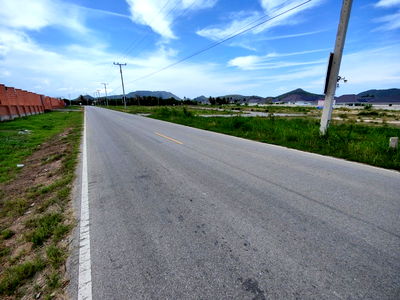 ที่ดิน ม.นานาชาติแสตมฟอร์ด หัวหิน : ขายที่ดิน 1-3-35 ไร่  ที่ดินวิวเขาสวย-แปลงมุม ใกล้สนามกอล์ฟแบล็คเมาน์เทน