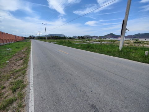 ขายที่ดิน 1-3-35 ไร่  ที่ดินวิวเขาสวย-แปลงมุม ใกล้สนามกอล์ฟแบล็คเมาน์เทน