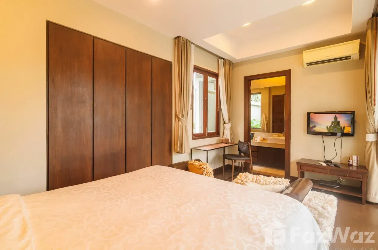 picture 3 Bedrooms 3.5 bathrooms Tropical Modern Contemporary Villa 1943717 - 18/30