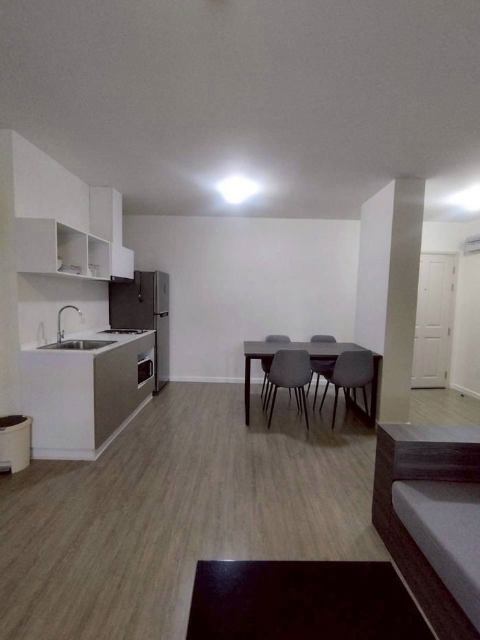 รูป ห้องสวย ดีคอนโดพิงค์ ห้องว่างพร้อมเข้าอยู่ 2 ห้องนอน วิวสระ สามารถเดินไปเซ็นทรัลเฟสได้  - รูปที่ 8/8