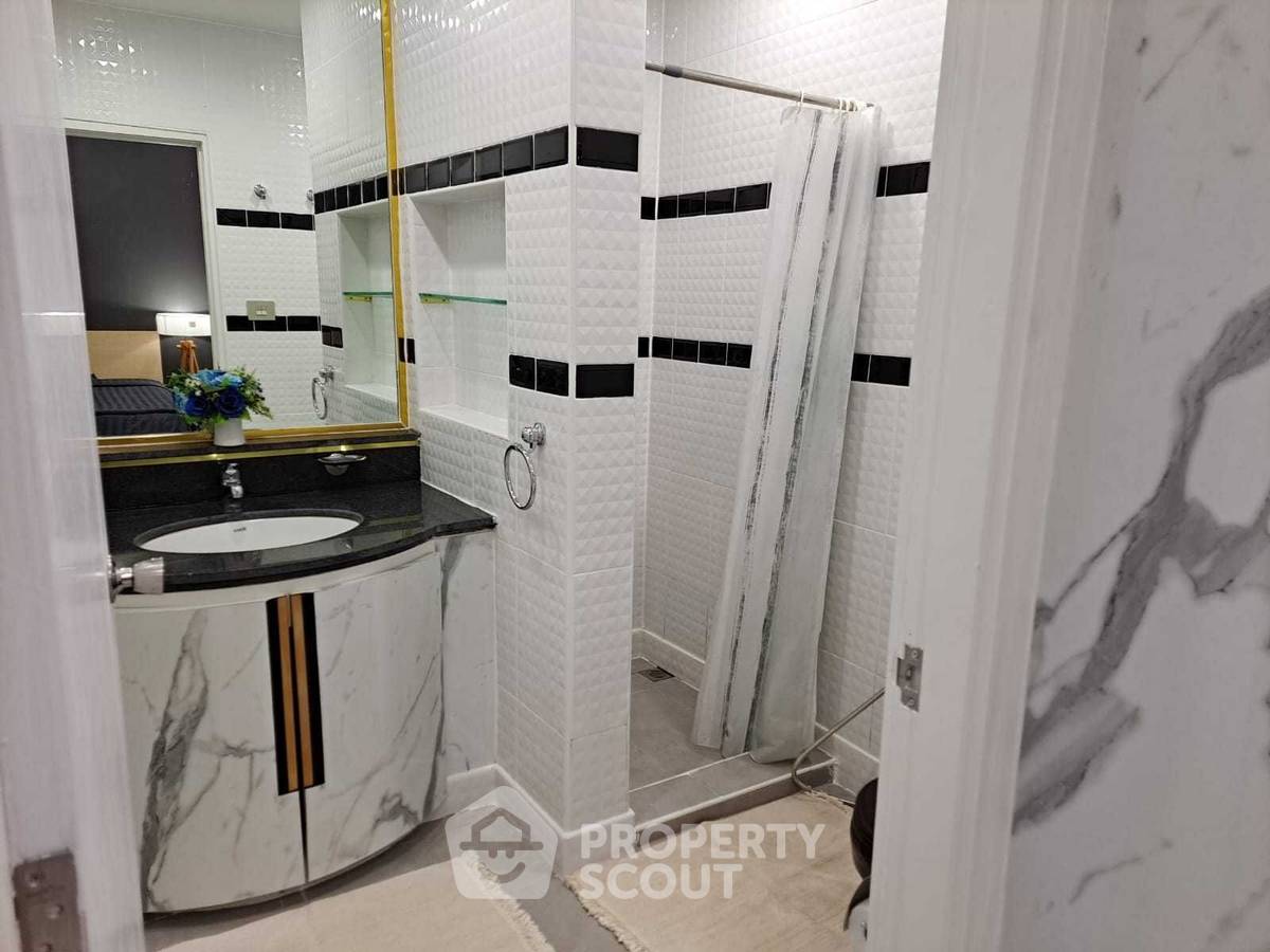 รูป คอนโด 2-ห้องนอน ที่ เพรสซิเดนท์ ปาร์ค คอนโดมิเนี่ยม ใกล้ MRT ศูนย์การประชุมแห่งชาติสิริกิติ์ (ID 1833191) - รูปที่ 7/8