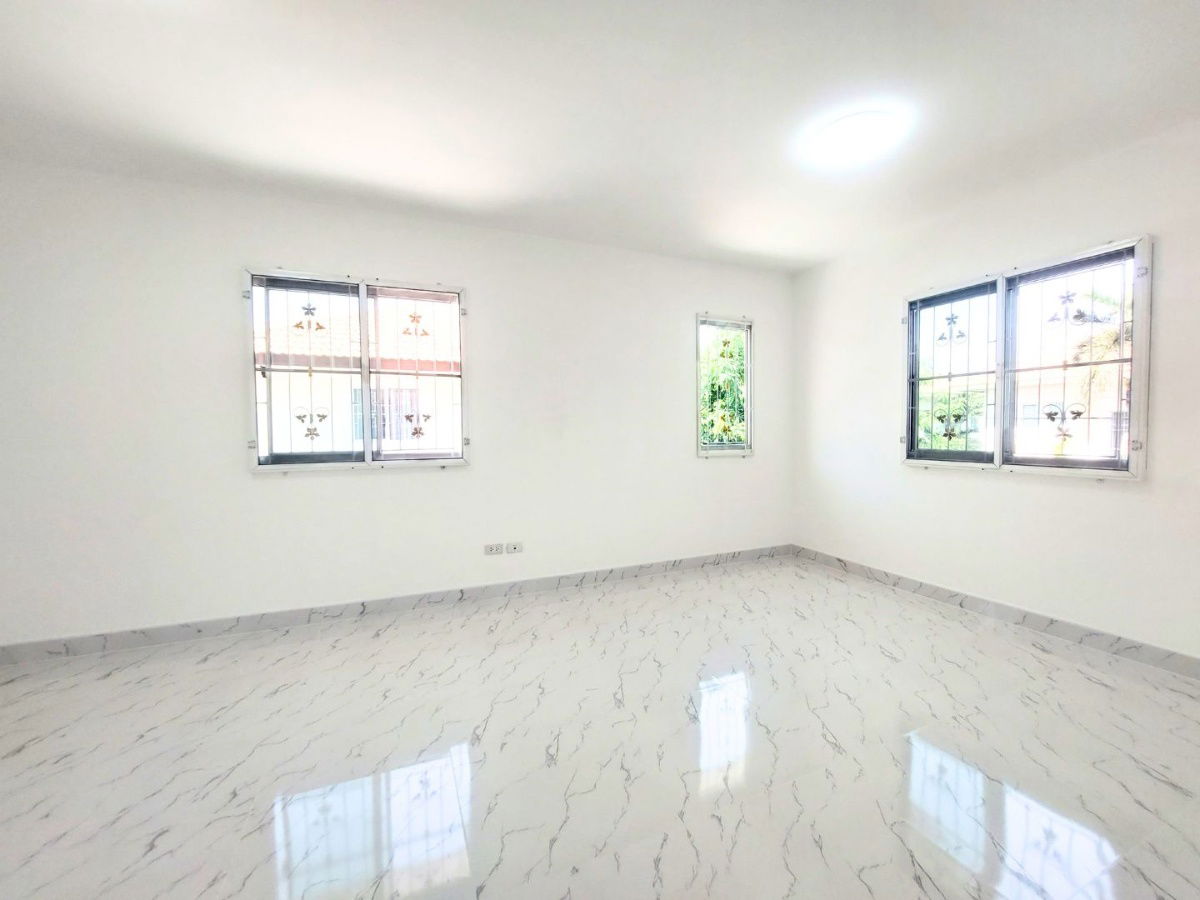 รูป บ้านเดี่ยวพฤกษาวิลเลจ 3 คลองสาม เพิ่มพื้นที่ใช้สอย 4 ห้องนอน ใกล้สวนสาธารณะ รีโนเวทใหม่ทั้งหลัง พร้อมเข้าอยู่ - รูปที่ 12/15