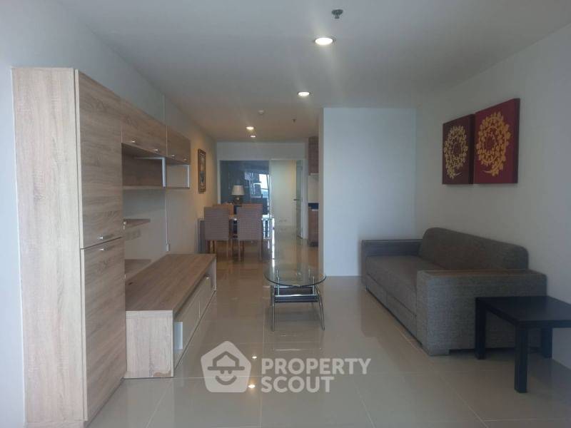 รูป คอนโด 2-ห้องนอน ที่ เดอะวอเตอร์ฟอร์ด ไดมอน ทาวเวอร์ สุขุมวิท ใกล้ BTS พร้อมพงษ์ (ID 1083475) - รูปที่ 3/9