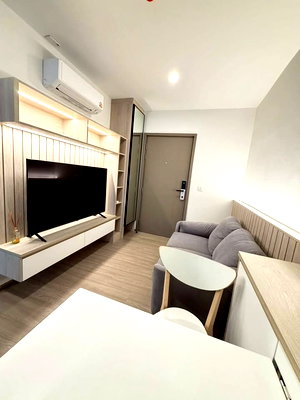 Condos for rent BTS Ratchayothin : Condo for Rent at Aspire Ratchayothin (C6812007)