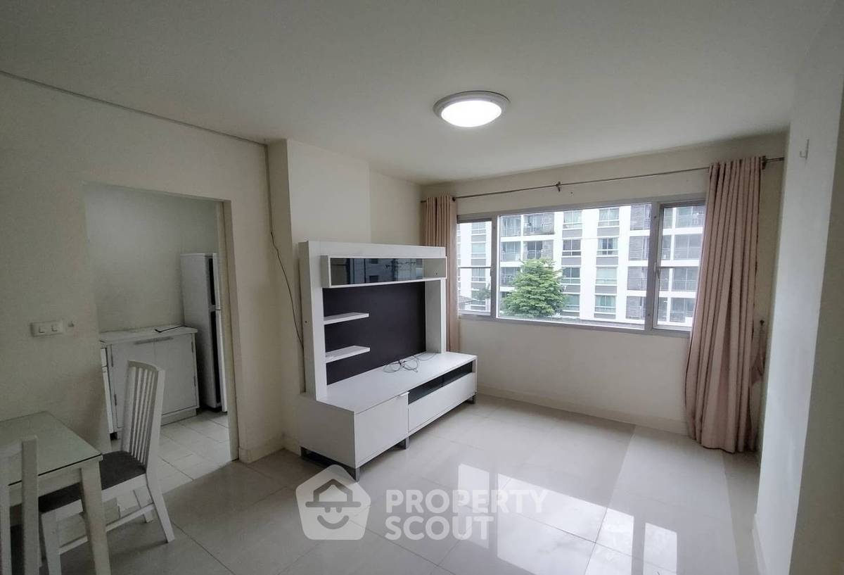 picture 1-BR Condo at Condo One Sukhumvit 67 near BTS Phra Khanong (ID 510222) - 1/10