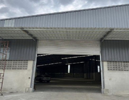 รูป ให้เช่าโกดังพร้อมสำนักงาน ขนาดใหญ่ พื้นที่ 1450 ตารางเมตร ถนนนครอินทร์ บางกรวย - รูปที่ 3/12