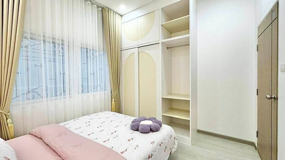 รูป ขายบ้านแฝดชั้นเดียวพัทยา ทำเลดีอยู่ในโครงการหมู่บ้าน แถวเขาตาโล ใกล้ รร.บุญสัมพันธ์  - รูปที่ 12/25