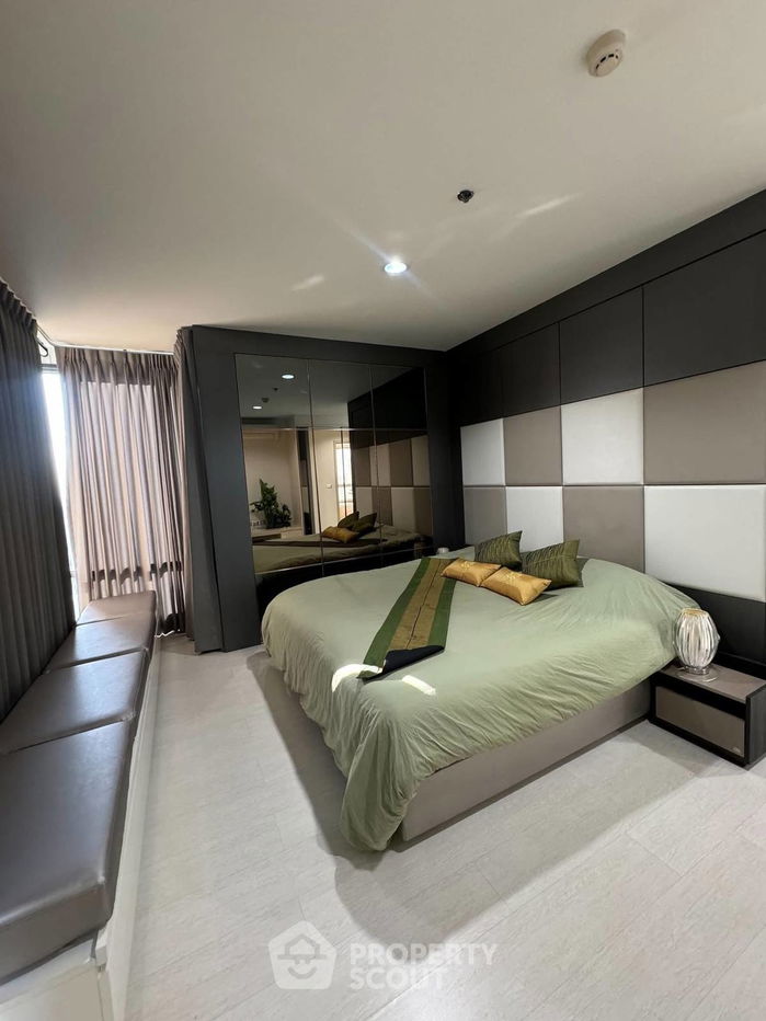 picture 2-BR Condo at Rhythm Sukhumvit 42 near BTS Ekkamai (ID 2467583) - 12/23