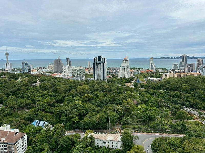 รูป ⛵ Unixx ⛵ Sea & Mountain view / 38F / 2bedrooms for quick sale彡 - รูปที่ 2/13