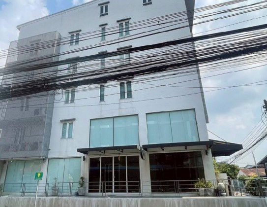 รูป ให้เช่าอาคารสำนักงาน 4.5 ชั้น มีลิฟท์ขนสินค้า ซอยพระราม 9 ซอย 43 พื้นที่ใช้สอยกว่า 900 ตารางเมตร - รูปที่ 2/12