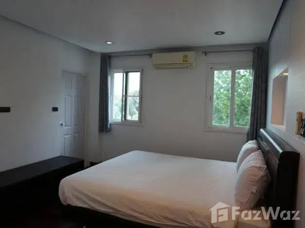 picture European home place 5915330 - 14/48