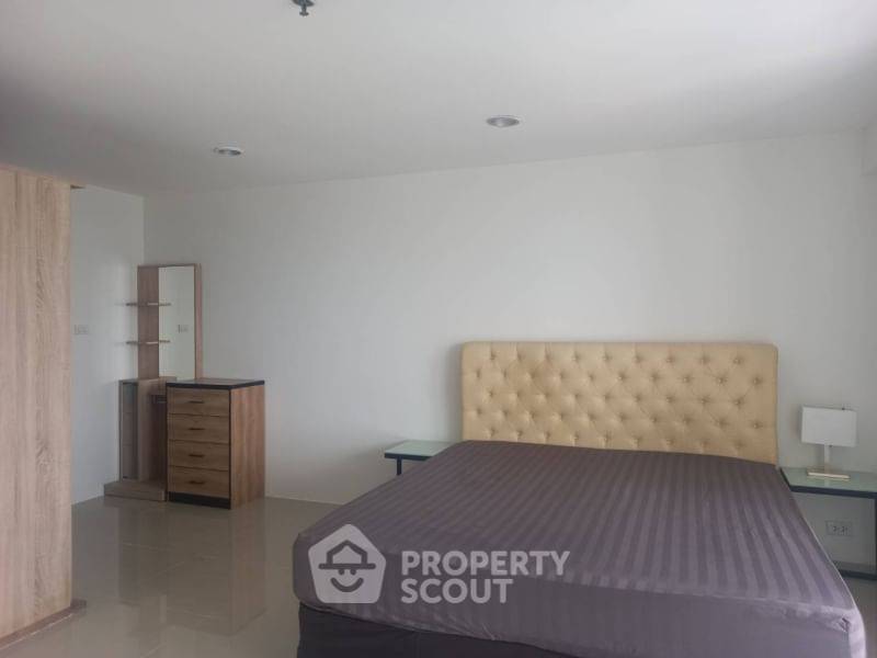 รูป คอนโด 2-ห้องนอน ที่ เดอะวอเตอร์ฟอร์ด ไดมอน ทาวเวอร์ สุขุมวิท ใกล้ BTS พร้อมพงษ์ (ID 1083475) - รูปที่ 6/9