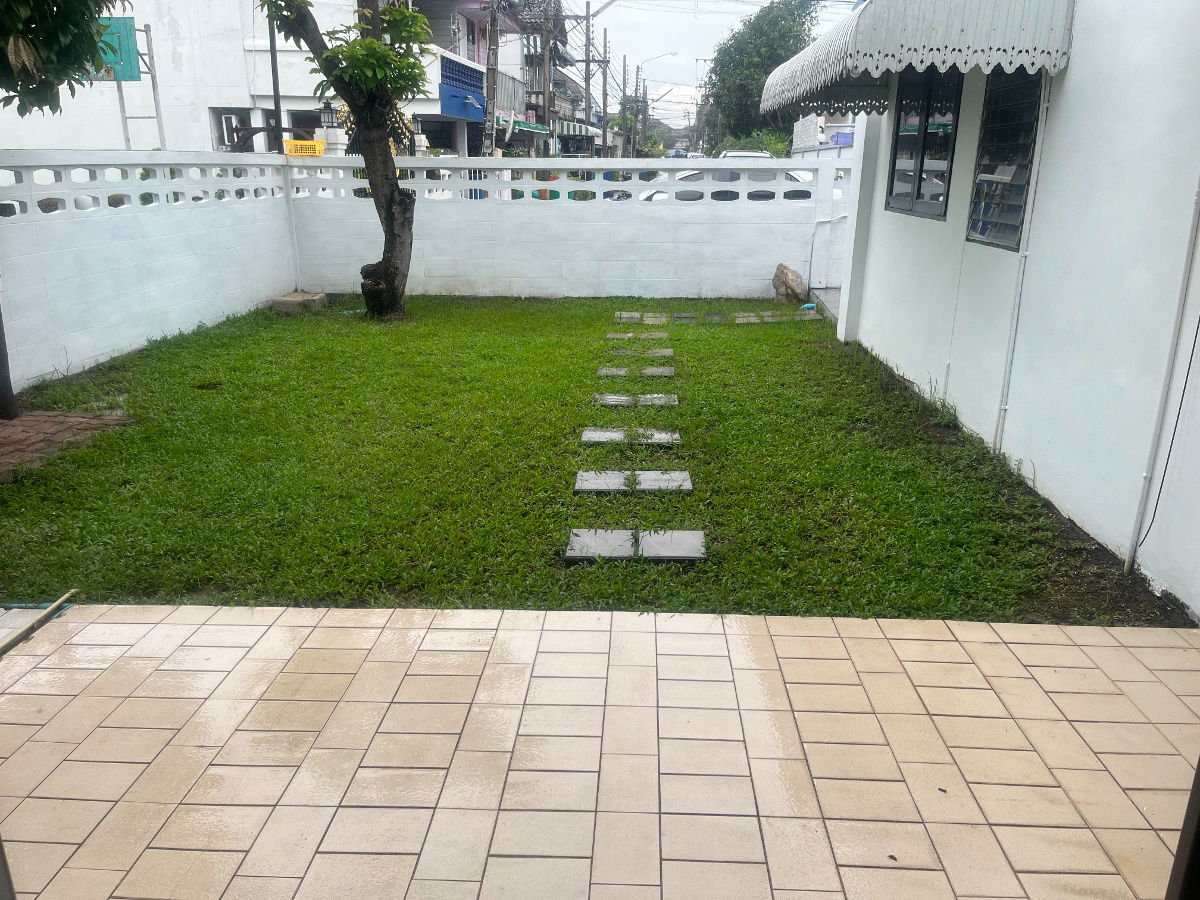 รูป ให้เช่าบ้านเดี่ยว 63 ตร.วา หมู่บ้านเลิศอุบล4 ซอยนาคนิวาส 48 แยก14-13 ถนนนาคนิวาส แขวงลาดพร้าว - รูปที่ 4/12