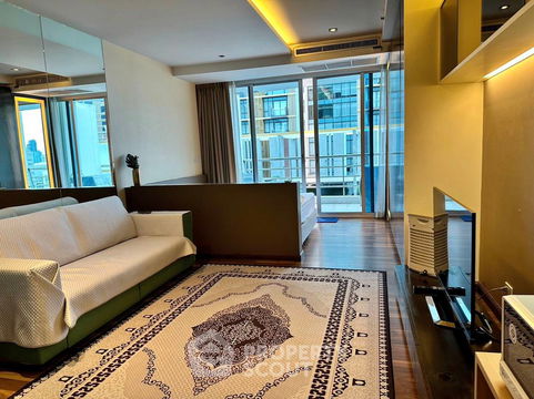 1-BR Condo at The Rajdamri near BTS Ratchadamri (ID 2456431)