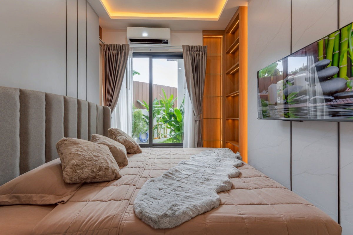 รูป ขายบ้านเดี่ยว พร้อมสระว่ายน้ำ รวมเฟอร์นิเจอร์และเครืองใช้ไฟฟ้า - ใจกลางเมืองพัทยา ซอยเฉลิมพระเกียรติ - รูปที่ 12/37