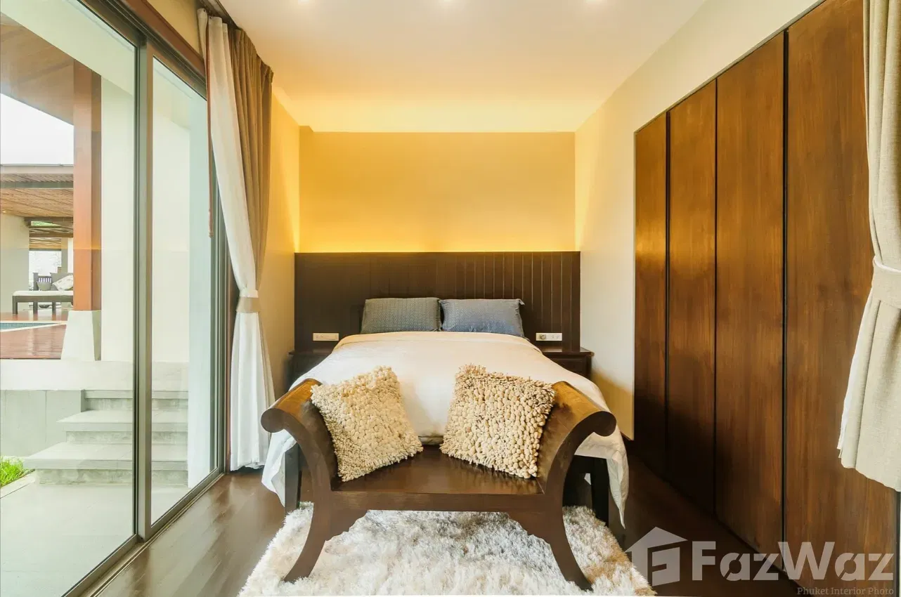 picture 3 Bedrooms 3.5 bathrooms Tropical Modern Contemporary Villa 1943717 - 17/30