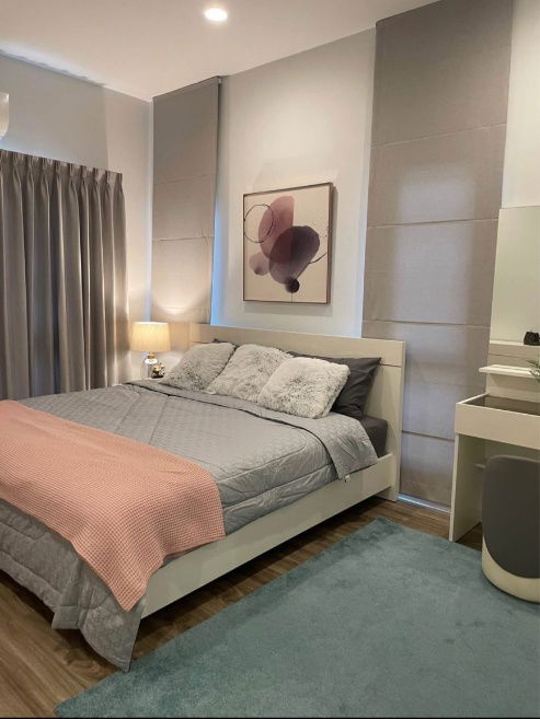 รูป uxury Home for Rent – Burasiri Krungthep Kreetha บ้านเดี่ยวหรู ตกแต่งเฟอร์ครบ พร้อมเข้าอยู่ ทำเลกรุงเทพกรีฑา ใกล้โรงเรียนนานาชาติ เหมาะสำหรับครอบครัว - รูปที่ 6/19