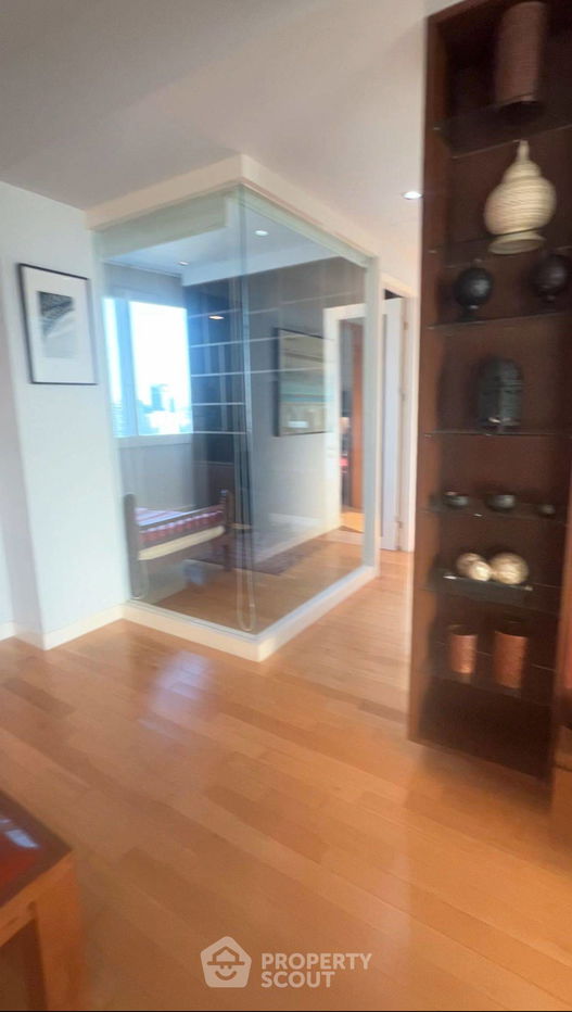 picture 2-BR Condo at Millennium Residence @ Sukhumvit Condominium near BTS Asok (ID 1980101) - 4/7