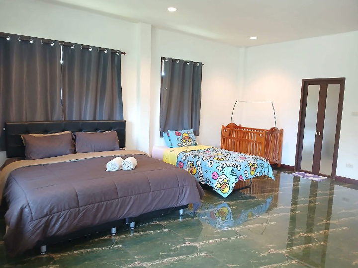 รูป ปล่อยเช่า Pool Villa 2 ชั้น ดอยสะเก็ด บ้านชั้นครึ่ง 2 ห้องนอน พื้นที่ 300 ตรม. - รูปที่ 7/14