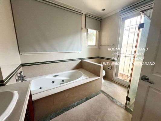 picture FOR RENT THE EMPEROR NARASIRI COLLECTION / 4 bedrooms 4 bathrooms / 146 Sqw. 650 Sqm. **88,000** BIG HOUSE CLOSE TO THE MALL BANGKAE - 15/15