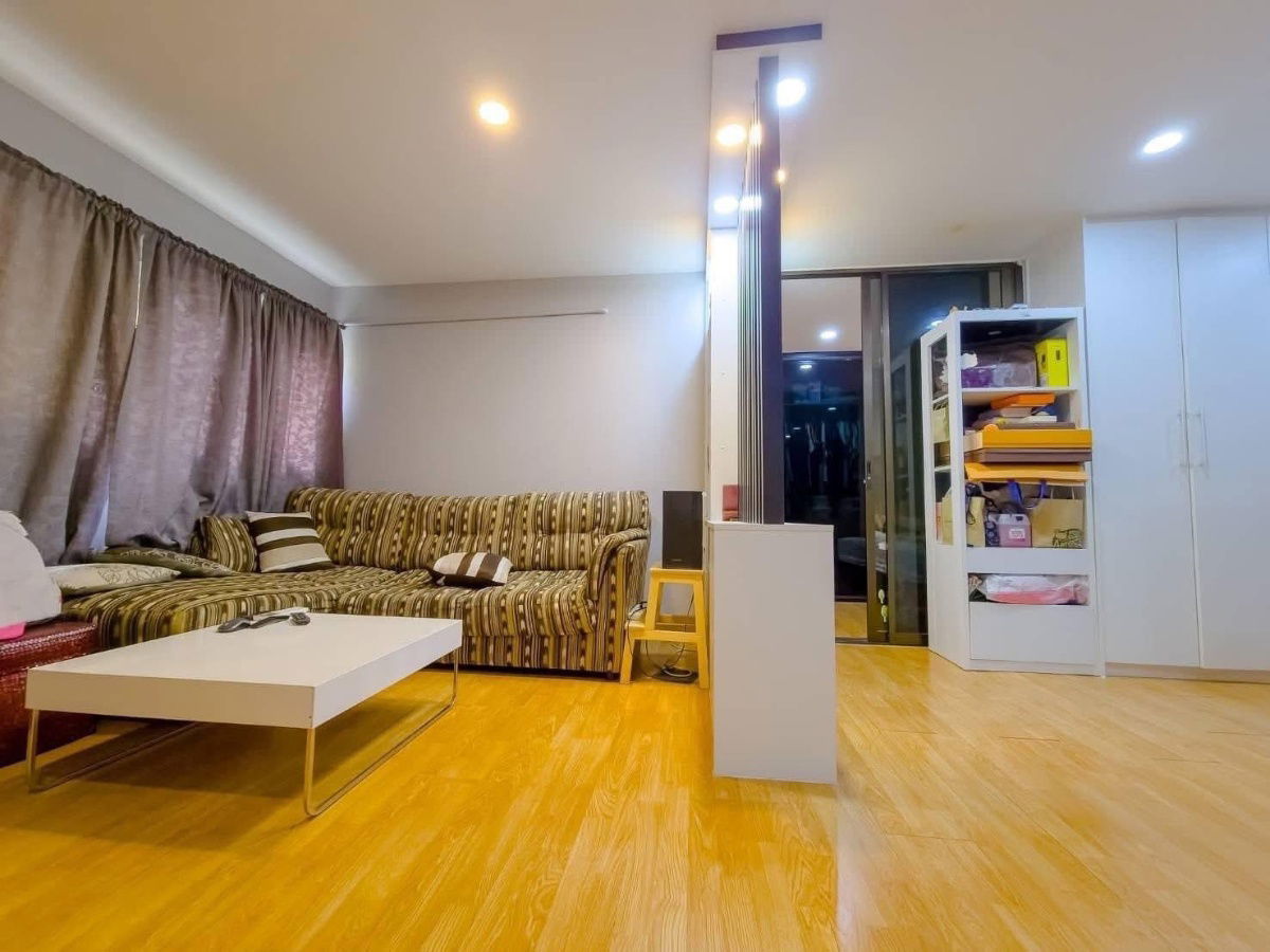 รูป 🏙️ ขายคอนโด Popular Condo– ห้องใหญ่ 38.39 ตร.ม. ราคาเพียง 700,000 บาท - รูปที่ 2/7