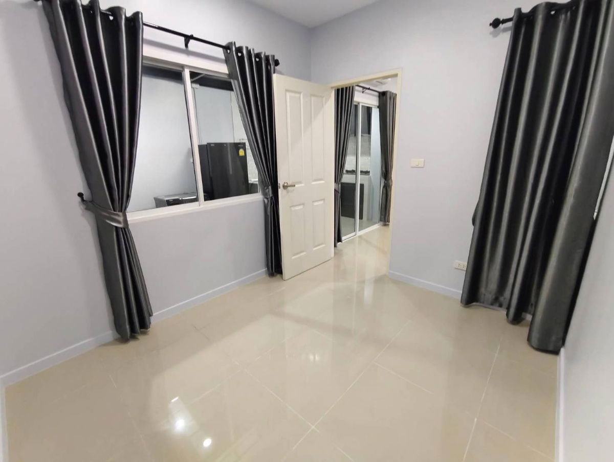 รูป T 1469 ให้เช่า ทาวน์โฮม 2 ชั้น ม.ธัญดา พาร์ควิว 6 แพรกษา-เทพารักษ์ บ้านสวยสภาพดี มีเฟอร์นิเจอร์ พร้อมอยู่ ราคา 22,000 บาท - รูปที่ 5/14