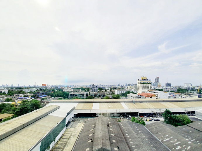 picture ðĨBest deal in Ideo Blucove Sukhumvit for rentðĨ newly renovated room with wide layout - 8/13