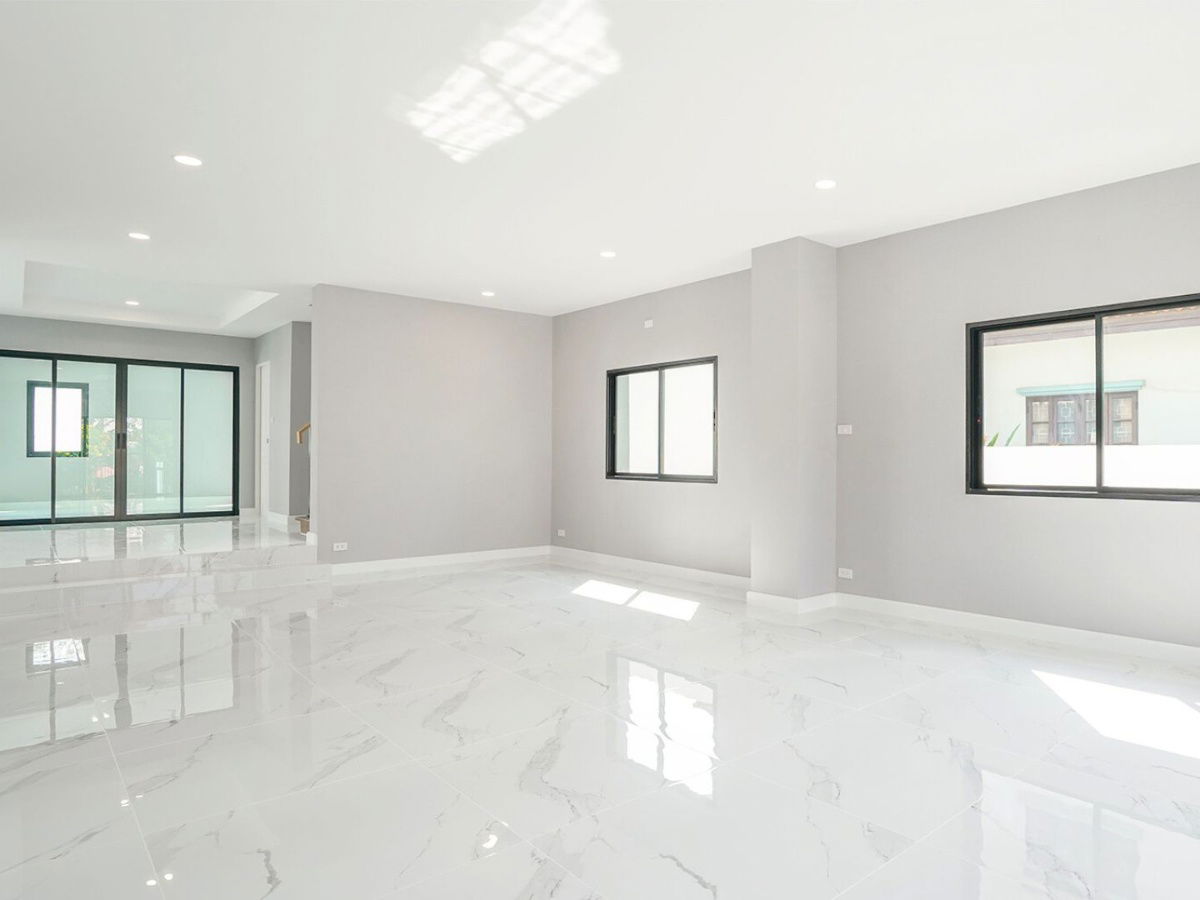 รูป "ความสุขเริ่มต้นที่บ้านเดี่ยว โครงการคุณภาพ เมืองเอก 8 พิเศษด้วยสระว่ายน้ำส่วนตัว หันหน้าทิศใต้ รับลมเย็นสบายตลอดปี!" - รูปที่ 16/17