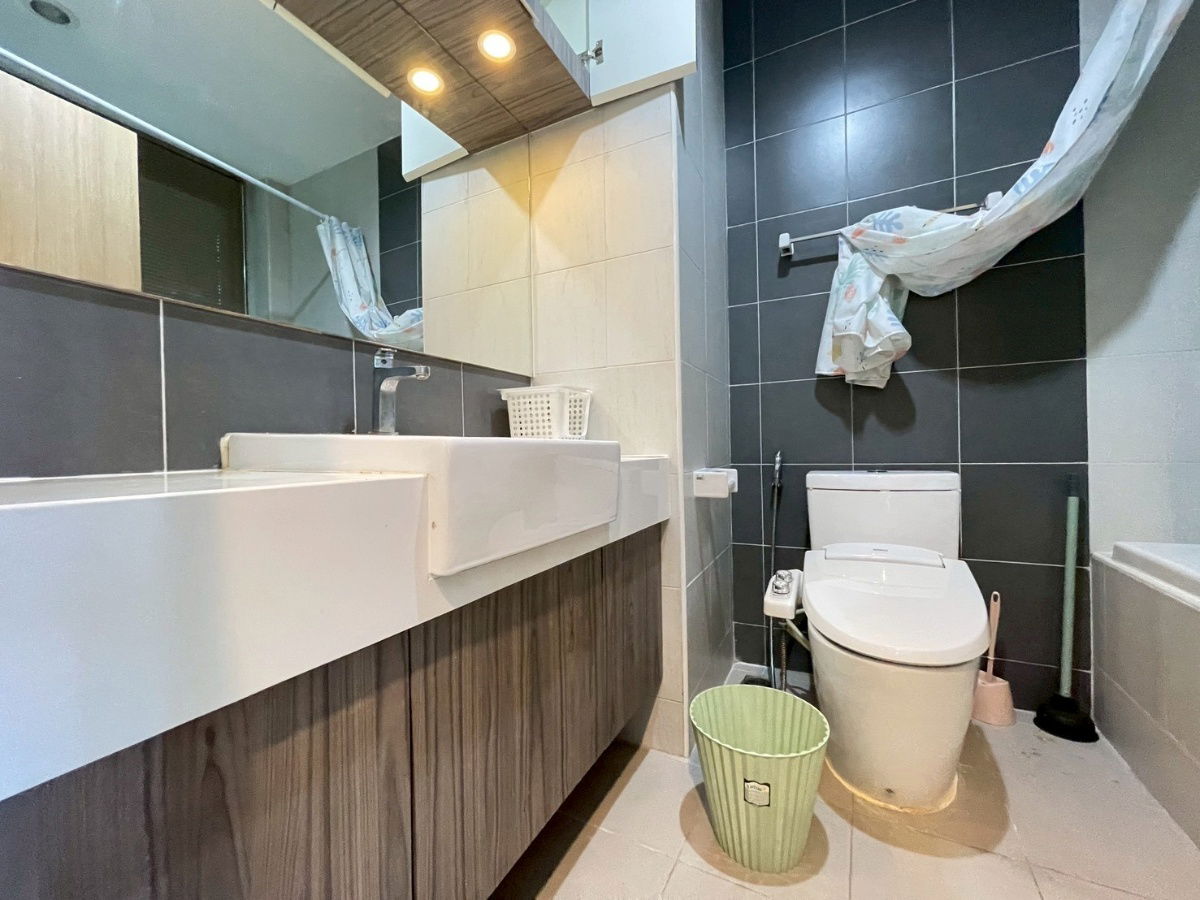 รูป ให้เช่า คอนโด ลัดดา พลัส วิวทะเล ใจกลางเมือง เดินทางสะดวก ตกแต่งพร้อมอยู่ - รูปที่ 11/16