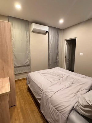 รูป [ให้เช่า] หมู่บ้าน เซนโทร พระราม 2 - พุทธบูชา / 4 ห้องนอน 5 ห้องน้ำ / 60 ตรว. 200 ตรม. **50,000** บ้านเดี่ยวตกแต่งสวยหรู ใกล้ห้างเซนทรัลพลาซ่าพระราม 2 - รูปที่ 8/14