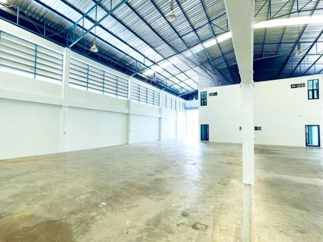 รูป สนามกอล์ฟเอกชัย 900ม ขอ รง.4 ได้ ให้เช่าโรงงาน 860 ตร.ม.ตลาดโพธิ์ชัย โพธิ์แจ้ 2.2 กม.ต่อเติมเพิ่มพื้นที่ด้านข้าง พร้อมออฟฟิศ - รูปที่ 3/8