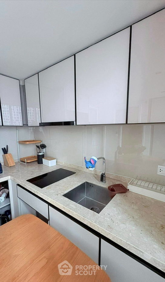 picture 1-BR Condo at The Reserve Phahol-Pradipat near BTS Saphan Khwai (ID 2468870) - 11/18